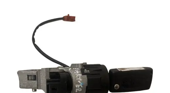 Peugeot Partner Ignition lock N0502455