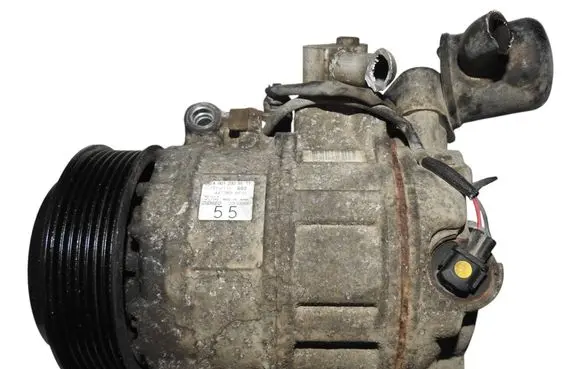 Mercedes-Benz C W203 Air conditioning (A/C) compressor (pump) A0012305511