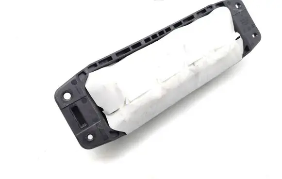 Mercedes-Benz C W205 Passenger airbag 2058600002 34169923E