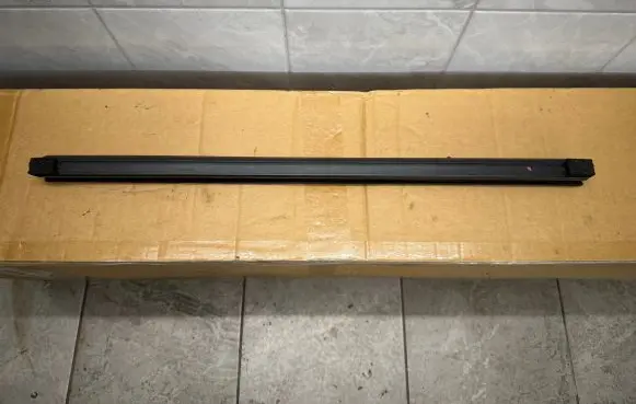 Ford Ranger IV Rubber seal rear door window/glass N1WB-E246A31-AC