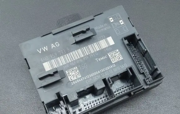Audi A8 S8 D4 4H Door control unit/module 4H0959793R