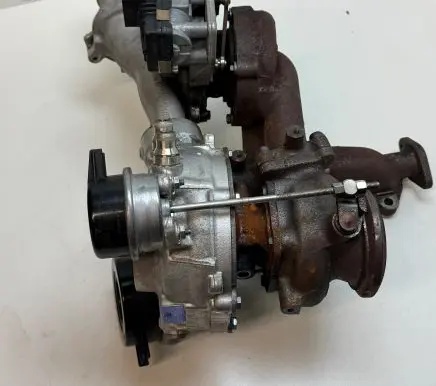 Jaguar F-Pace Turbo LR082283 JDE38392 LR104440