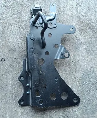 BMW X5 E53 Seat back rest lock catch 7059615