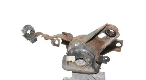 Toyota Auris 150 Engine mount bracket