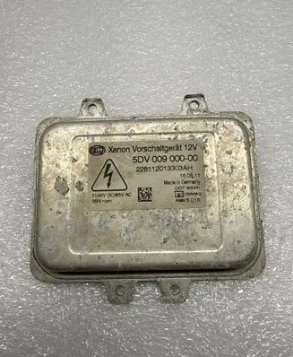 Skoda Superb B5 (3U) Headlight ballast module Xenon 5DV00900000