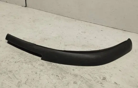 Toyota Avensis T250 Front bumper lip 7685105010