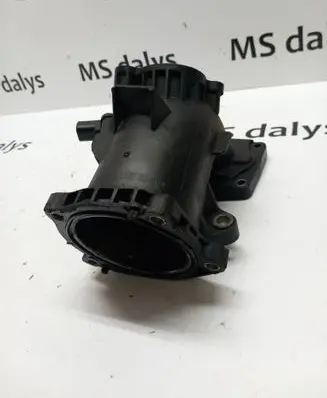Mercedes-Benz E W212 Intake resonator A6510900028 6510900028