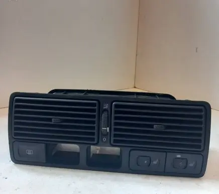Volkswagen Golf IV Dash center air vent grill 1J0819734B