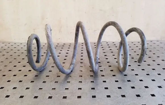 KIA Sportage Front coil spring