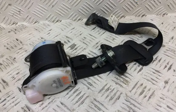 Nissan X-Trail T31 Rear seatbelt TKAH0EG462