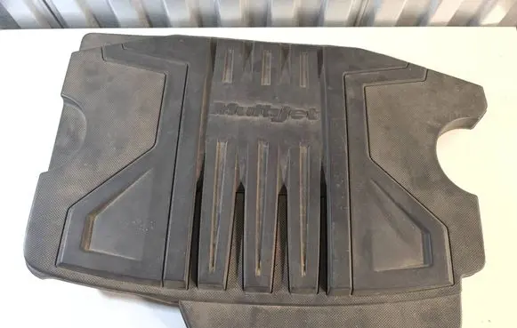 Fiat Croma Engine cover (trim)