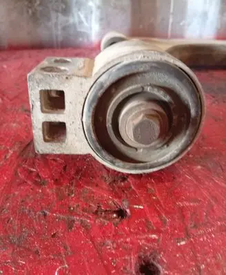 Opel Vectra C Front lower control arm/wishbone