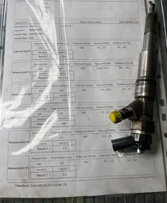 BMW X5 E53 Fuel injector 0445110131 7789661