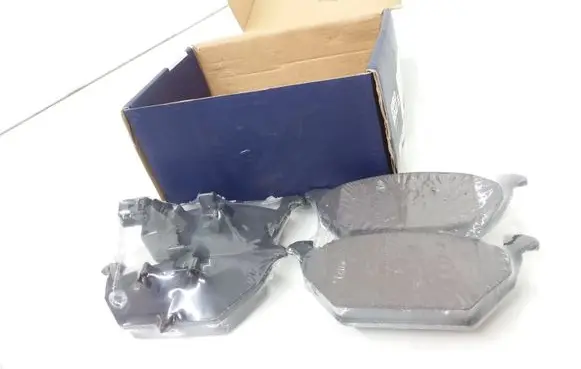 Audi A3 S3 8L Brake pads (front) 5502224745 1J0698151
