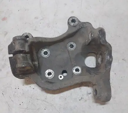 BMW 5 E60 E61 Front wheel hub 6760954