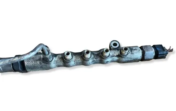 Toyota Corolla Verso AR10 Fuel main line pipe 8945860010