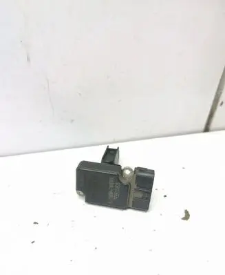 Toyota Avensis T220 Mass air flow meter 22204-27010