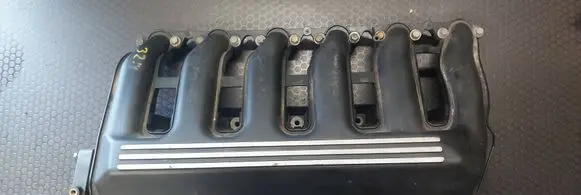 BMW 5 E39 Intake manifold 2247439
