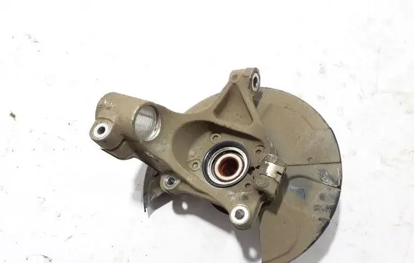 Volvo XC40 Front wheel hub 32246336
