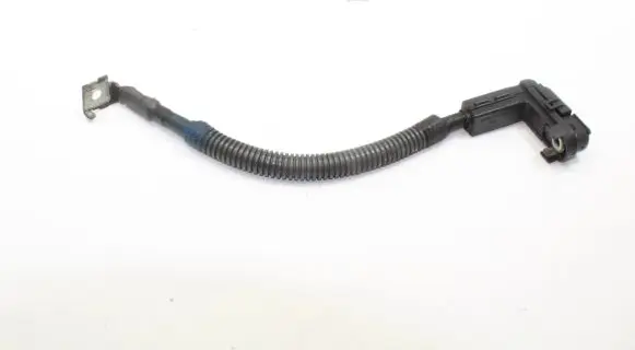 Toyota Avensis T270 Positive cable (battery) 8282320100