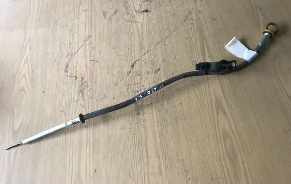 Oil level dip stick