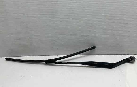 BMW X3 G01 Windshield/front glass wiper blade 7399009