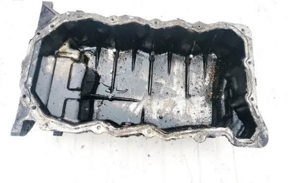 Hyundai Elantra Oil sump