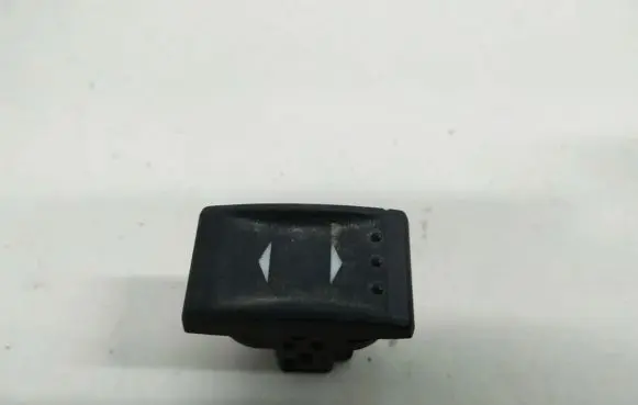 Ford Mondeo Mk III Electric window control switch 1s7t14529ab