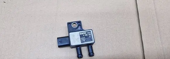 BMW 2 F46 Exhaust gas pressure sensor 8585292