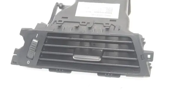 BMW 3 E92 E93 Dashboard air vent grill cover trim 9130465
