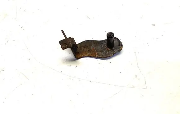 Radiator mount bracket