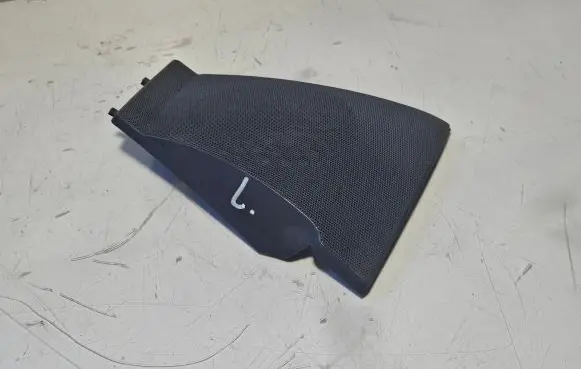 Mercedes-Benz Sprinter W901 W902 W903 W904 Front door speaker cover trim 9016890108
