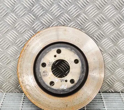 Toyota C-HR I Front brake disc