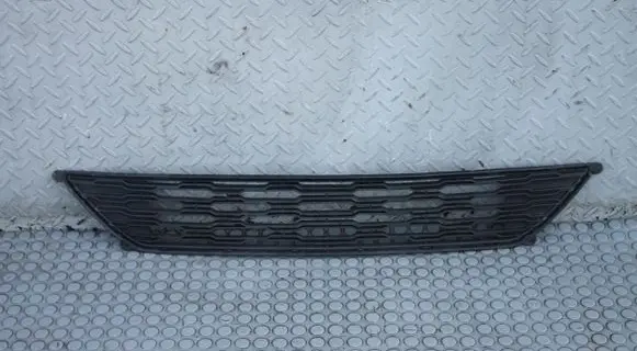 KIA Ceed Front bumper lower grill
