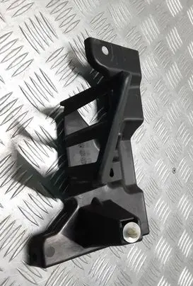 Mitsubishi Outlander Intercooler air guide/duct channel 6400D586