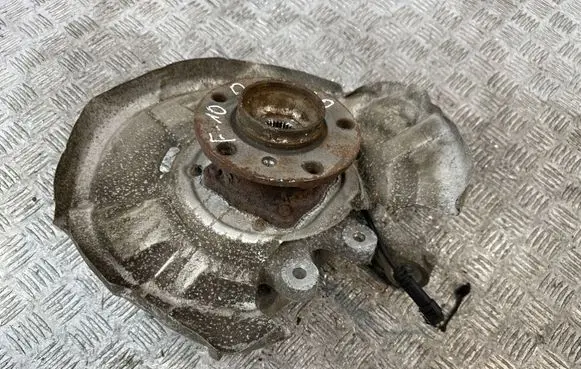 BMW 5 F10 F11 Rear wheel hub