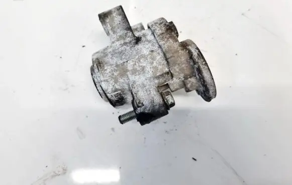 Mitsubishi ASX Generator/alternator belt tensioner