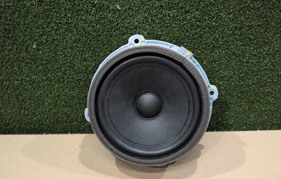 KIA Pro Cee'd III Front door speaker 96330J7100 8941043401A
