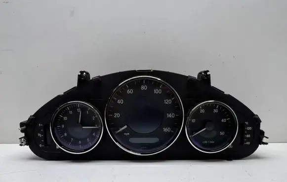 Mercedes-Benz CLS C219 Speedometer (instrument cluster) A2195401711