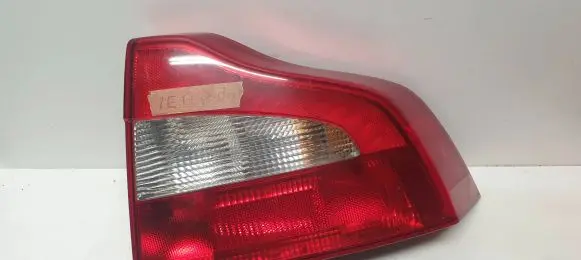 Volvo S80 Rear/tail lights 898014