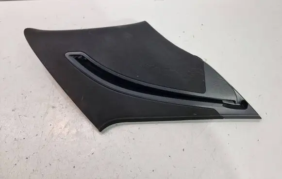 Volkswagen Touareg II (D)pillar trim (top) 7P6867245B