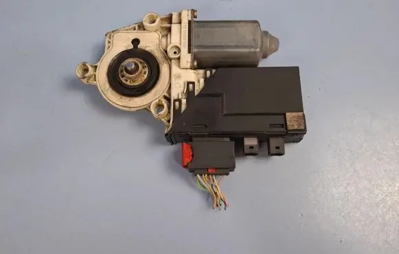 Citroen C8 Front door window regulator motor 5512000177 990188200