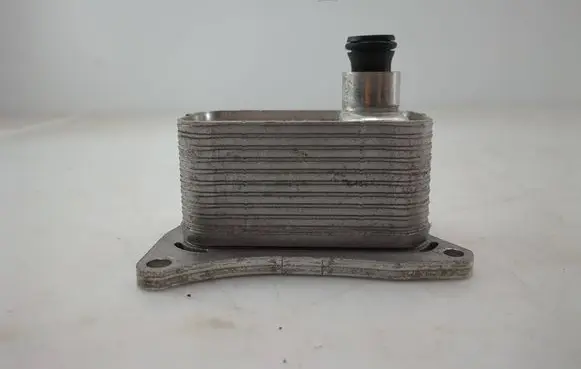 Audi A3 8Y Engine oil radiator 06Q117021E QK17009