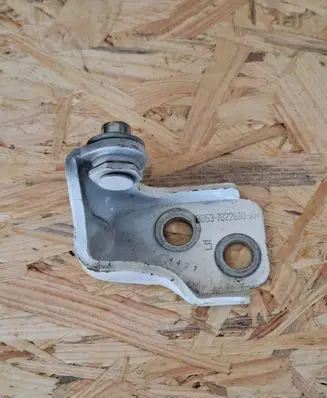 Ford Ecosport Rear door lower hinge BB537822810AH