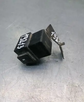 Chrysler 300M Other relay 04760603AC 68832C