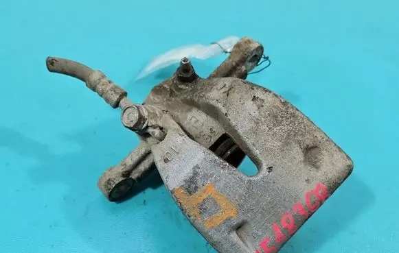 Toyota Avensis T250 Rear brake caliper IMPRK1518368