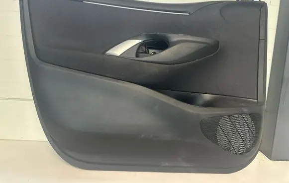 Toyota Yaris XP210 Front door card panel trim