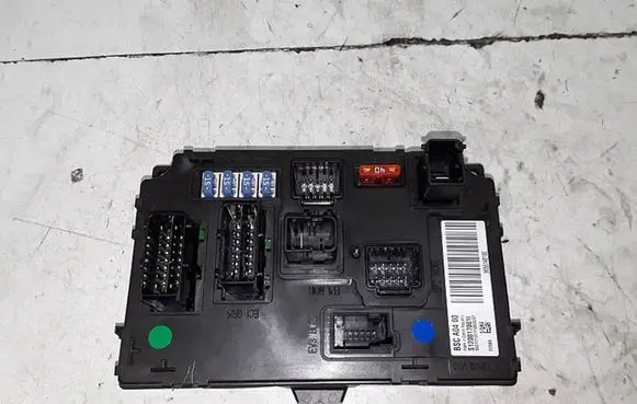 Citroen C6 Fuse module 9656148180 BSCA0400 S120017001L