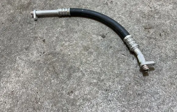 Citroen C4 III e-C4 Air conditioning (A/C) pipe/hose 564681336