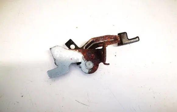 Lexus IS 220D-250-350 Fuel tank opening switch 